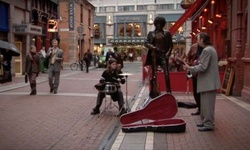 Movie image from Phil Lynott-Statue