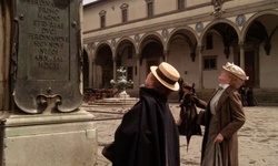 Movie image from Piazza della Santissima Annunziata