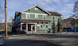 Real image from The Roadhouse (exterior)