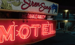 Movie image from Horseshoe Bay Motel