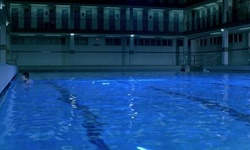 Movie image from Piscine Pontoise