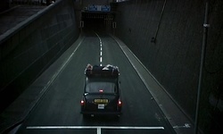 Movie image from Tunnel (exterior)