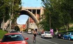 Movie image from Suicide Bridge