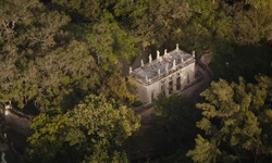 Movie image from Killian's Mansion (exterior)