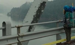 Movie image from Bridge of the Gods