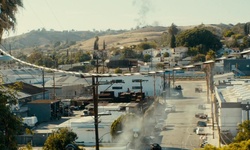 Movie image from North Bonnie Beach Place (between Medford & Whiteside)