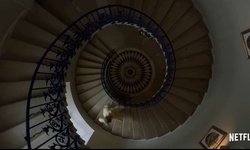 Movie image from Café Rouge