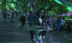 Movie image from El centro comercial (Central Park)