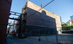 Real image from Arch Alley (south of Hastings, west of Abbott)