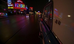 Movie image from Йонг-стрит (между Джеррард и Элм)
