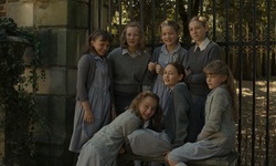 Movie image from Casa Hailsham (exterior)