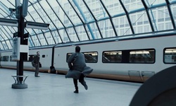 Movie image from London Waterloo Station