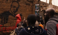 Movie image from Calle cerca de la iglesia católica de Kibera