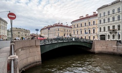 Real image from A carriage on a bridge in St. Petersburg