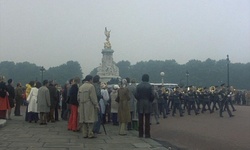 Movie image from Buckingham Palast