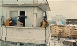 Filmbild aus Sluzkin's Wohnung