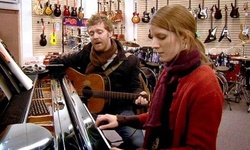 Movie image from Tienda de música Waltons (cerrada)
