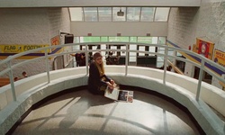 Movie image from Devil's Kettle High School (salas de aula)
