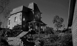 Movie image from Psycho House