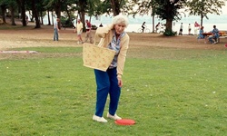 Movie image from Frisbee in Park