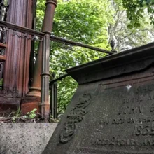 Смоленское лютеранское кладбище